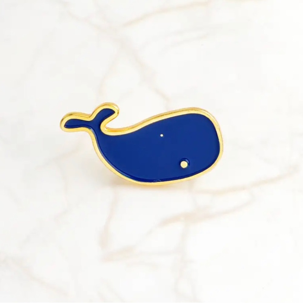 3/$35|Cute Blue Whale Pin Brooch Shirt Bag Accessory